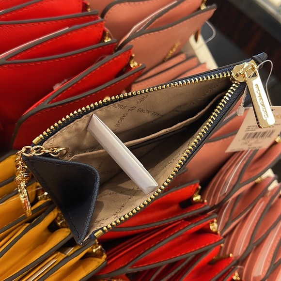 MICHAEL KORS SMALL TOP ZIP COINPOUCH WITH ID KEYCHAIN CARDHOLDER WALLET 
NAVY - Picture 13 of 16